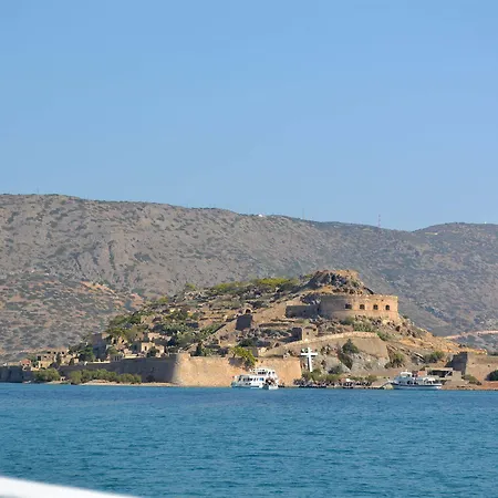 Olive Garden Apts & * Elounda (Crete)